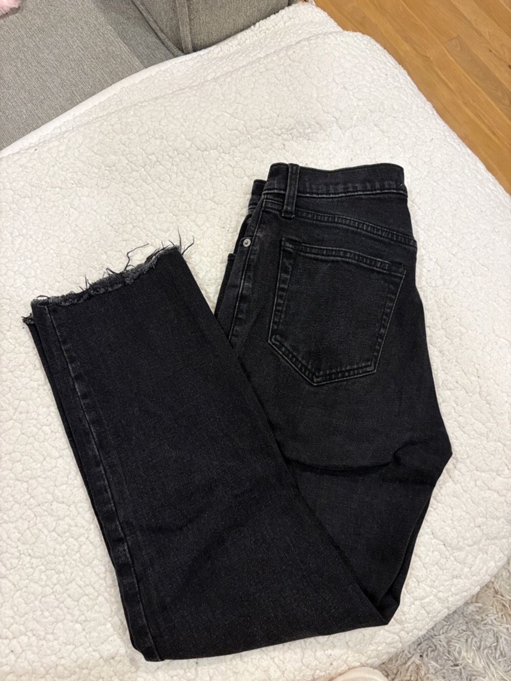 Abercrombie & Fitch Black Straight-Leg Jeans with Raw Hem